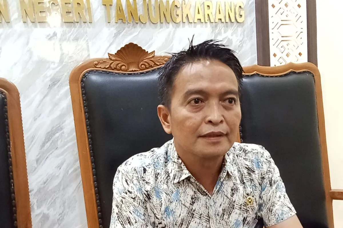 Tahanan kota terdakwa aborsi tetap berlaku